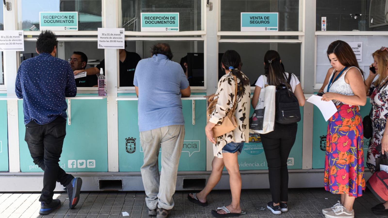 Pago del Permiso de Circulación - Créditos: Agencia Uno