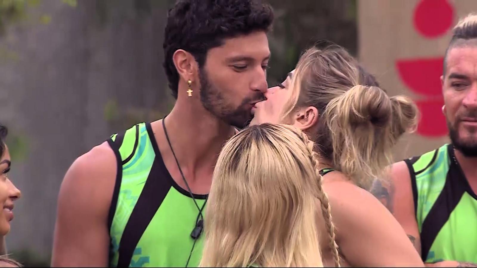 Tierra Brava, cosechas lo que siembras}