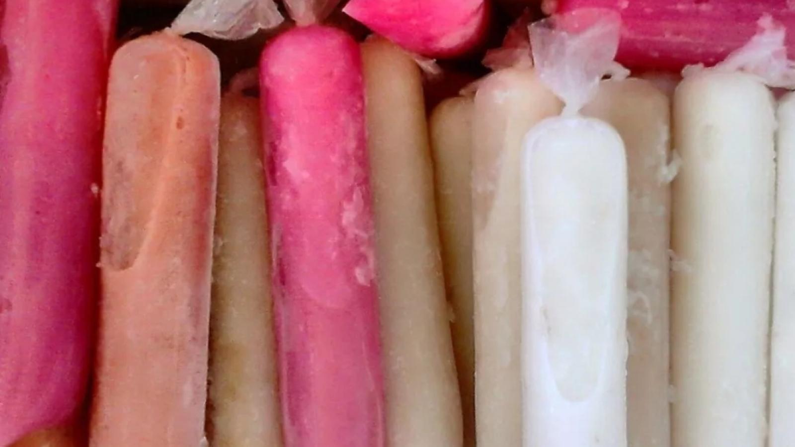 Cubos o helados en bolsa