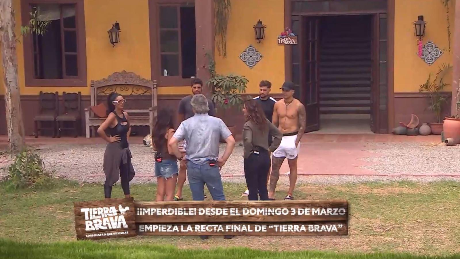 Visitas sorpresa llegan a Tierra Brava