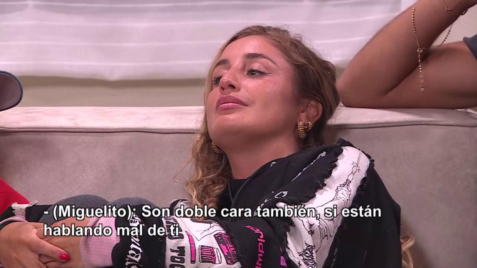 Daniela Castro es acusada en Tierra Brava