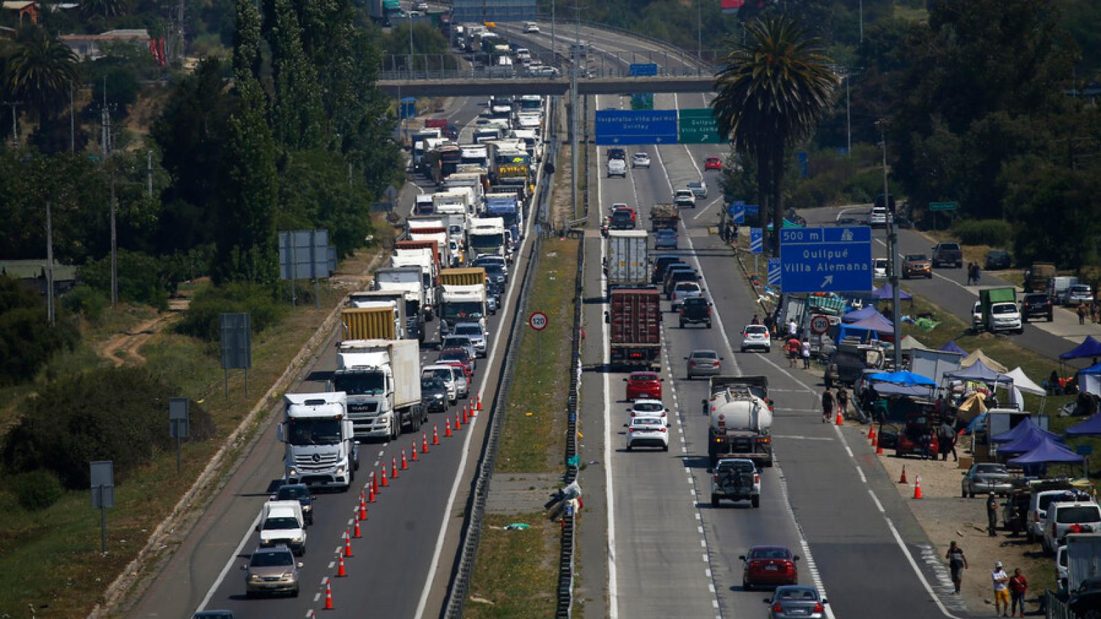 "Peaje a luca" vuelve para Semana Santa: conoce los horarios y rutas - ATON