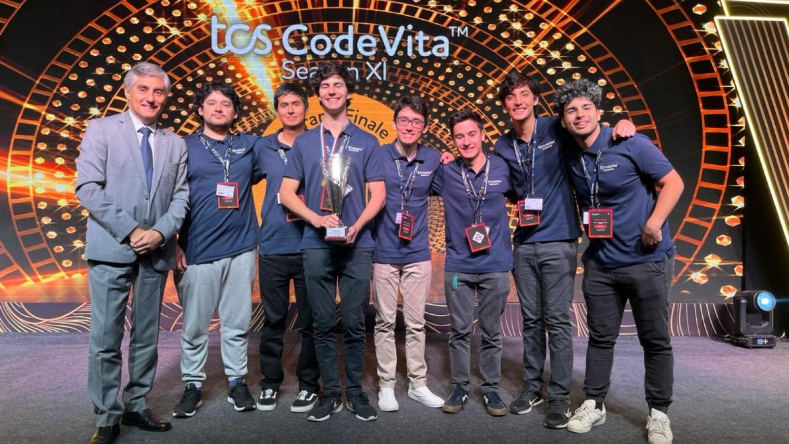 Estudiante chileno es "el mejor programador de mundo" - Créditos: Embajada de Chile en India