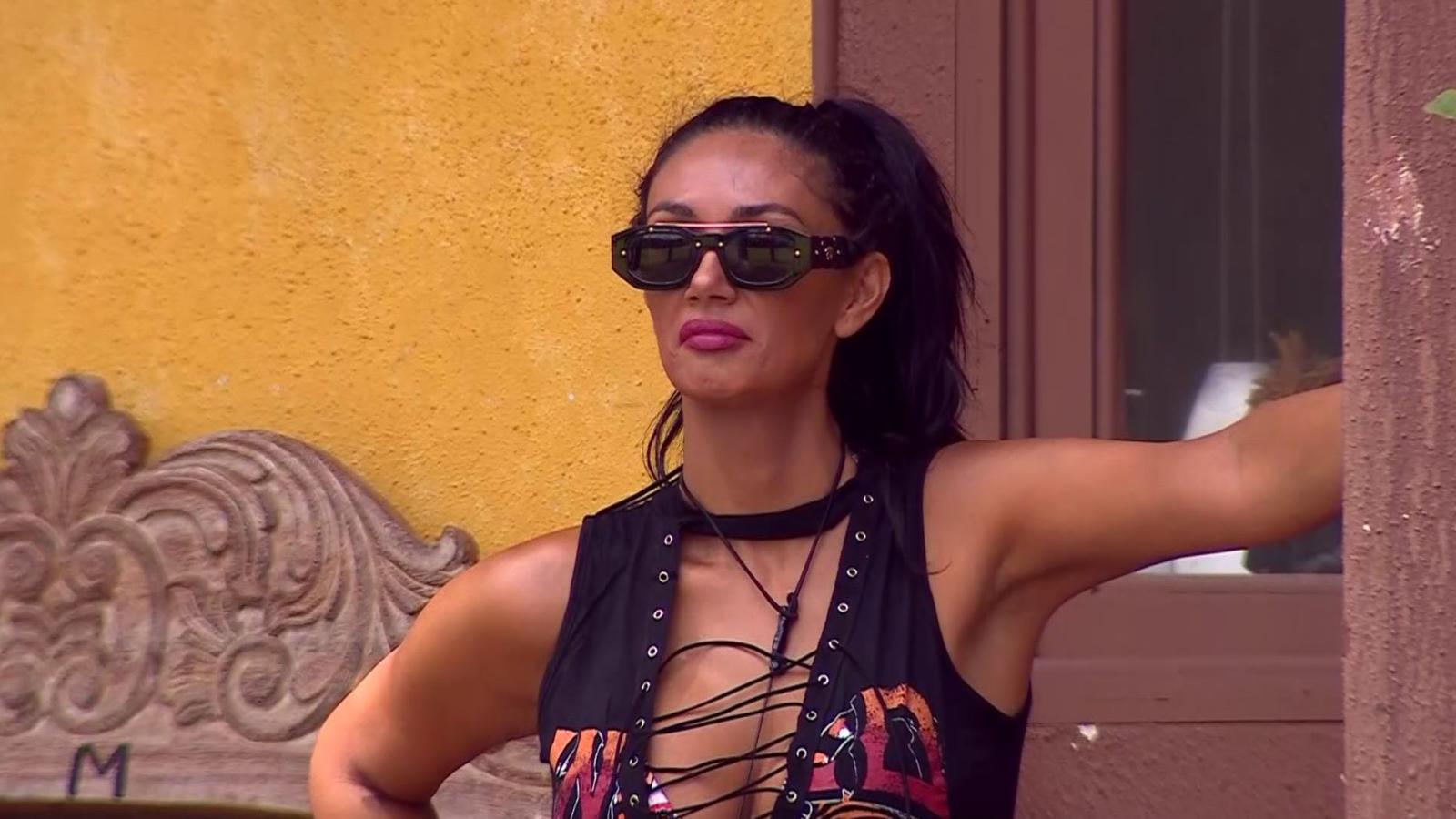 Pamela Díaz se queda fuera de la instrucción militar de Tierra Brava