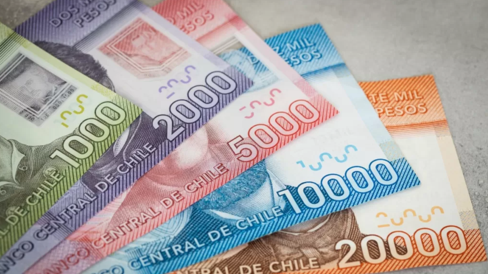 Qué día se subirá a $500 mil pesos el sueldo mínimo en Chile - Agencia UNO