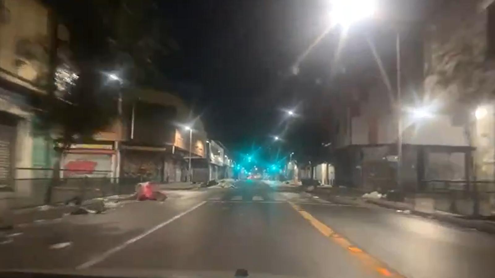 Conductor captó pésimo estado del Barrio Meiggs en Santiago - Pantallazo