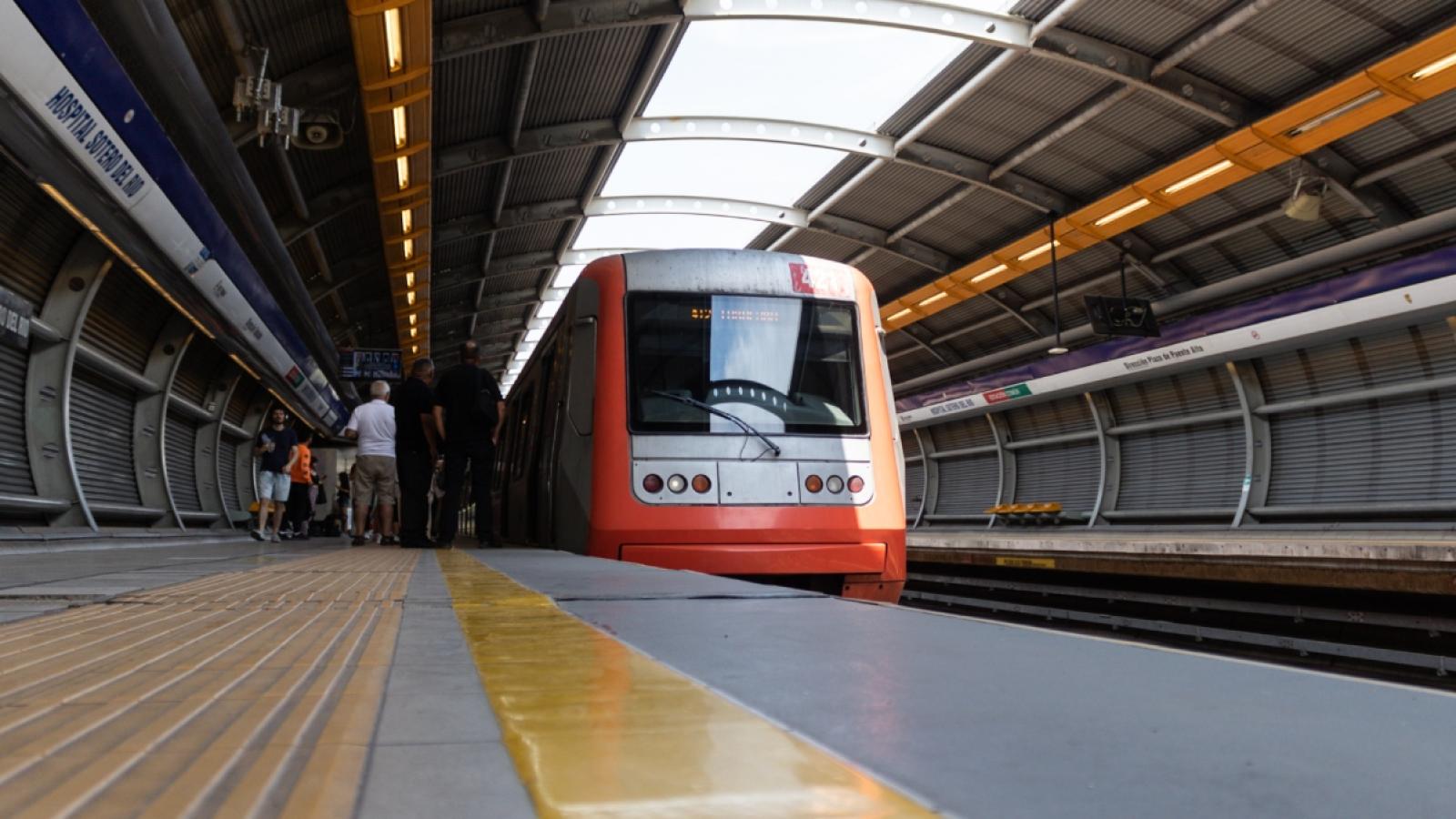 Trabajos Metro de Santiago - Créditos: Agencia Uno