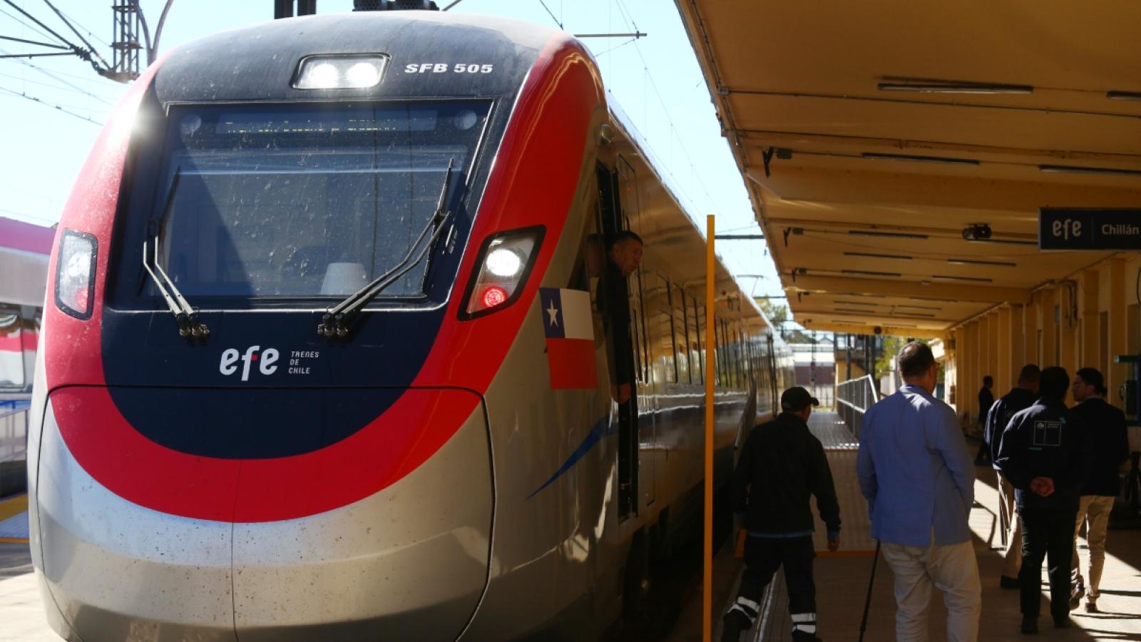 Tren Santiago-Chillán - Créditos: ATON