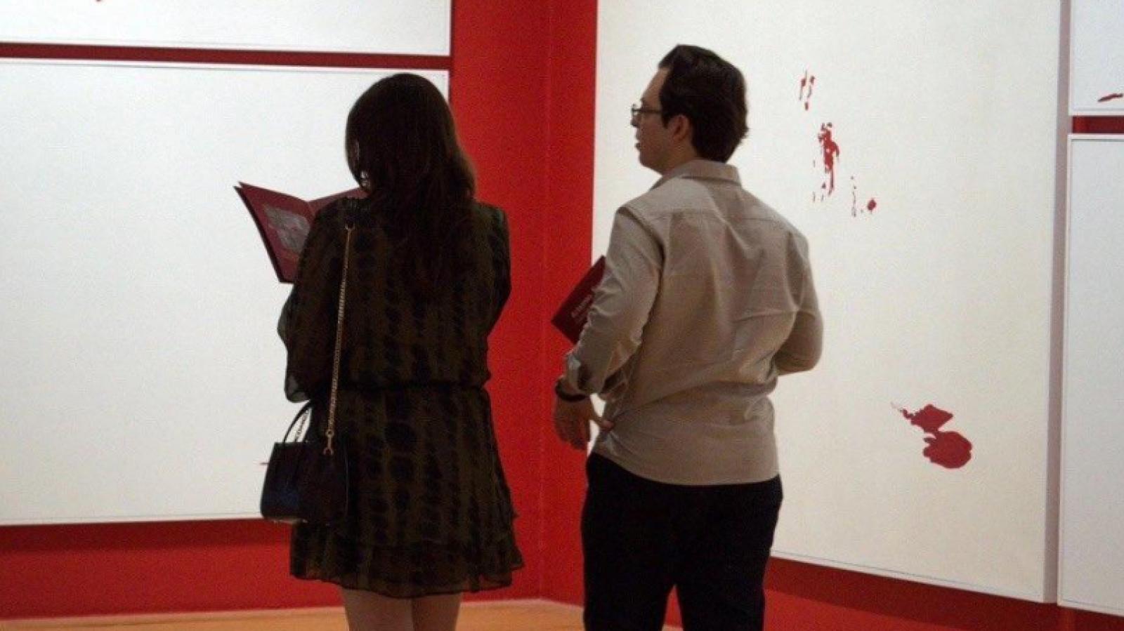 Propuesta de matrimonio en un museo causó revuelo en TikTok. Créditos: Captura