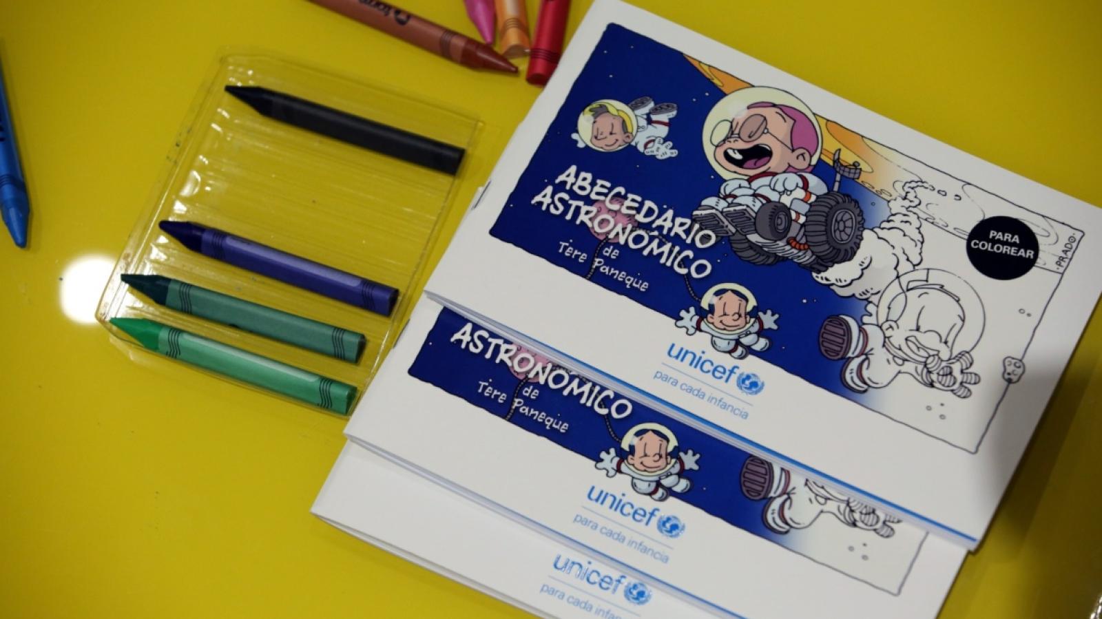 "Abecedario astronómico" de Teresa Paneque y UNICEF