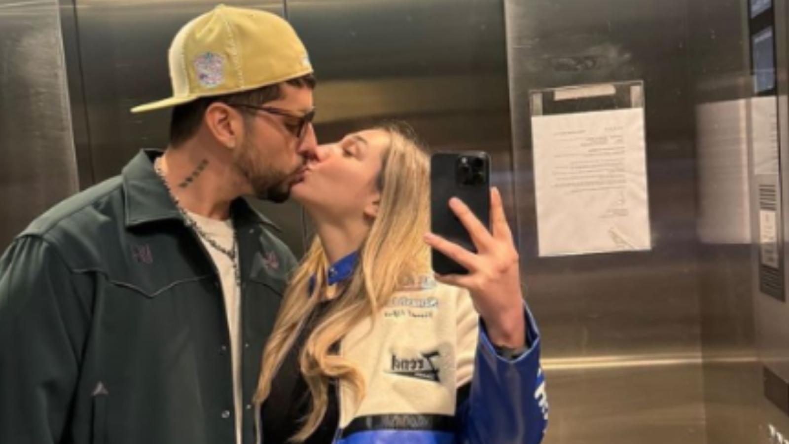 Matt Hunter y Carlita - Redes sociales