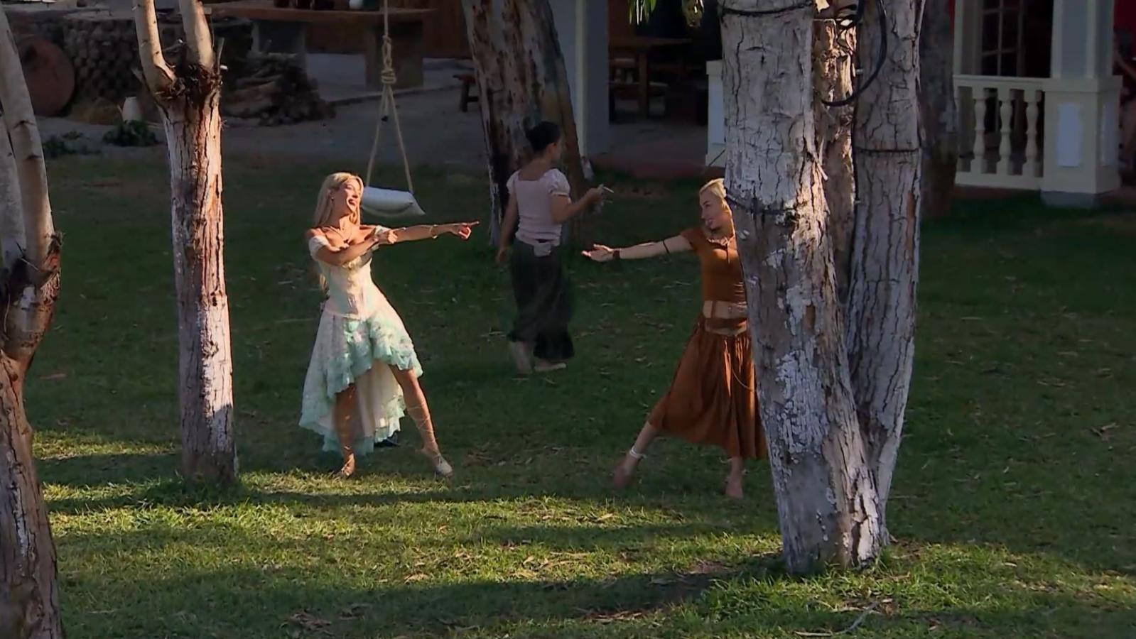 Oriana y Fran Maira bailan en Ganar o Servir