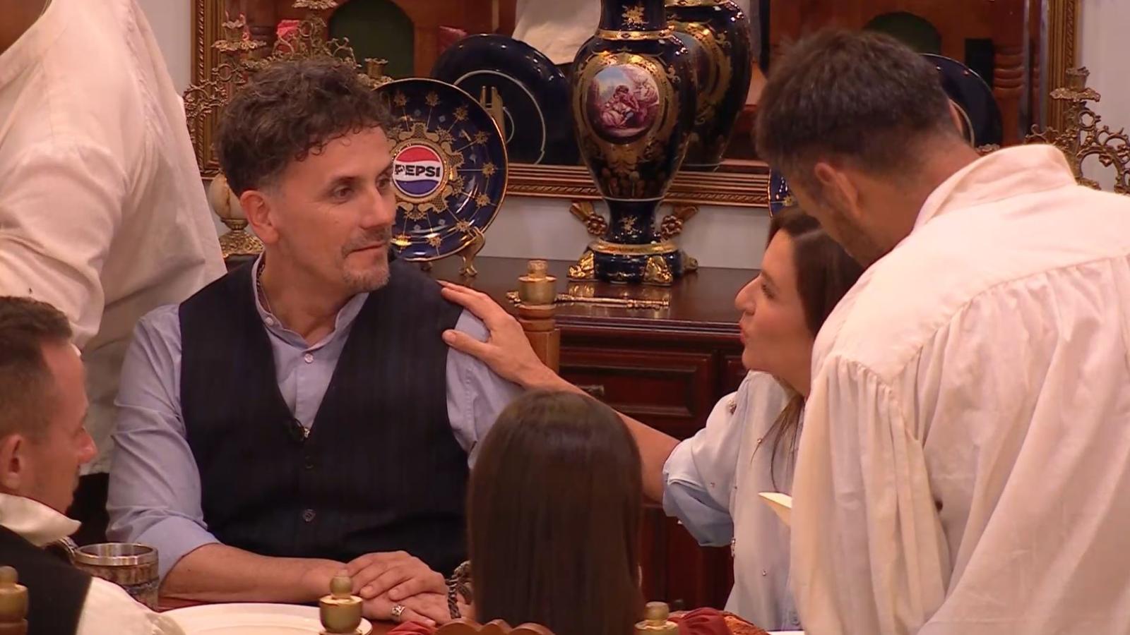 Sergio Lagos confunde idiomas en Ganar o Servir