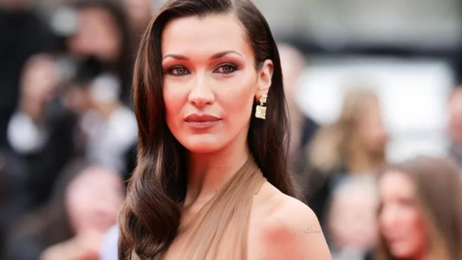 Tiktoker imitó con materiales caseros el vestido que usó Bella Hadid en Cannes