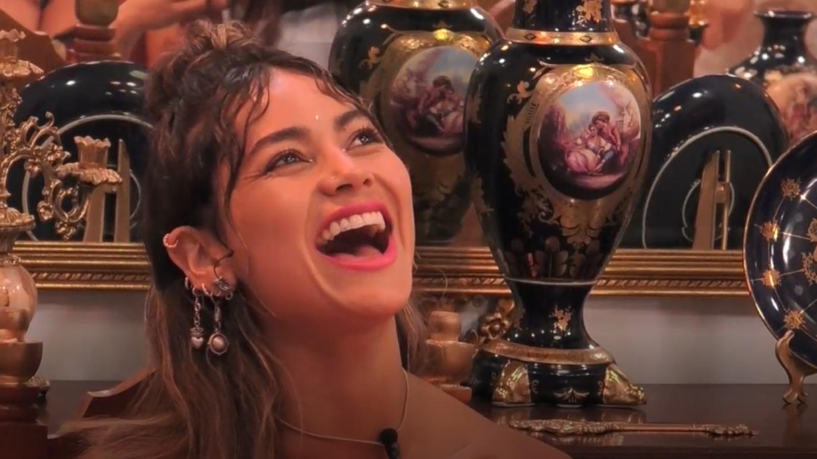 La carcajada de Camila, cuestionando los dichos de Mariela