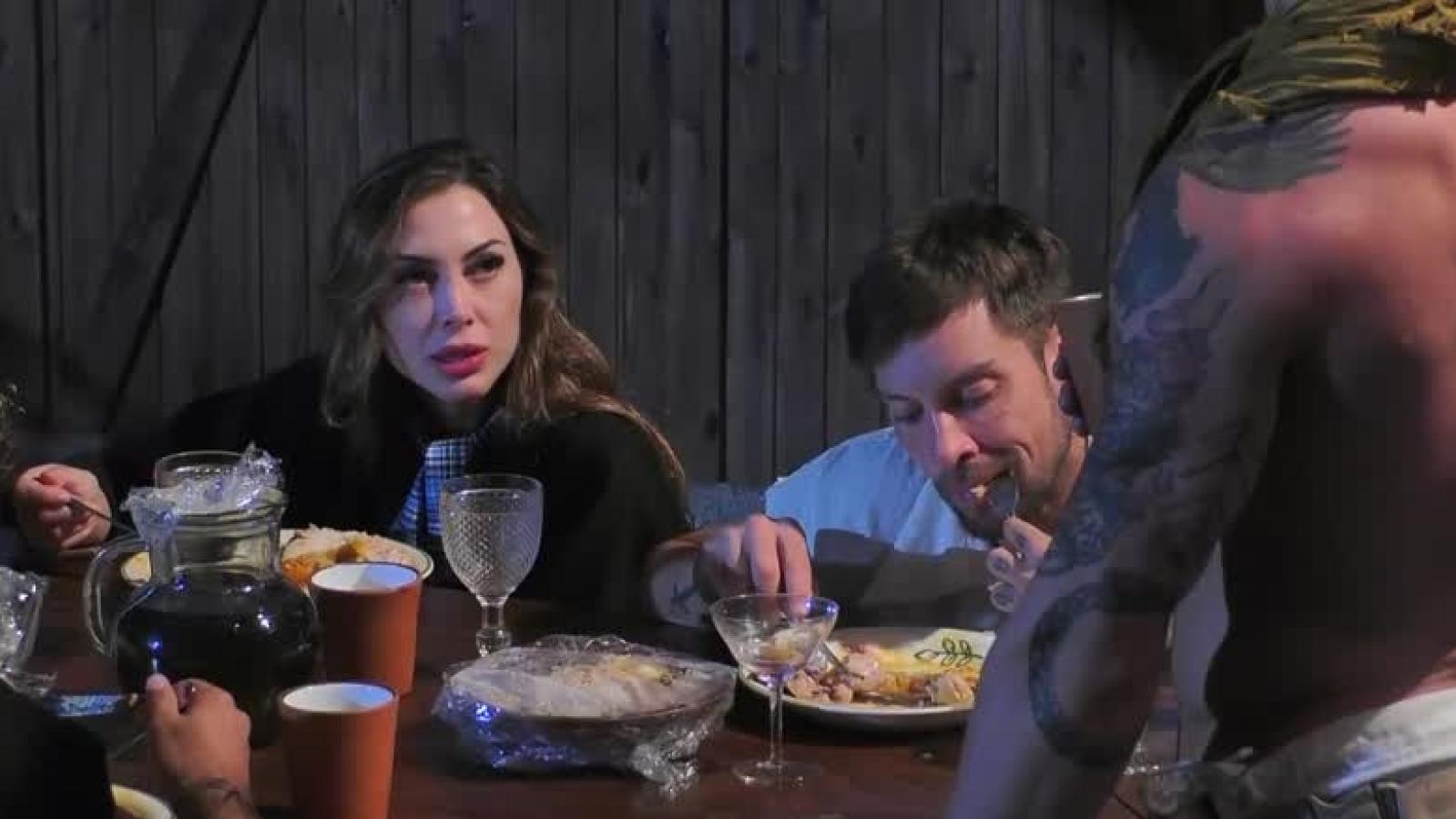 Daniela se enojó por una supuesta mala reacción de Pangal.