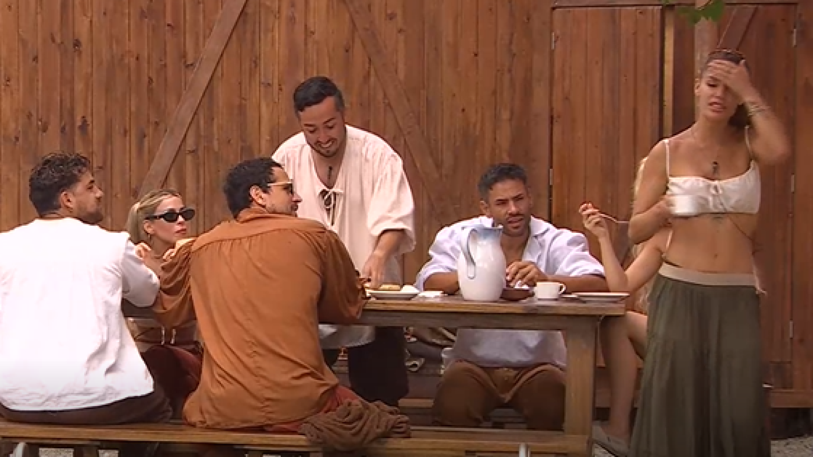 Gala se molestó con la pregunta de Oriana