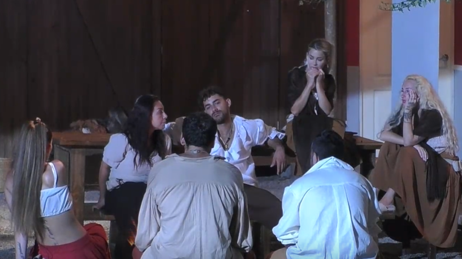 Sirvientes comentan experiencias paranormales