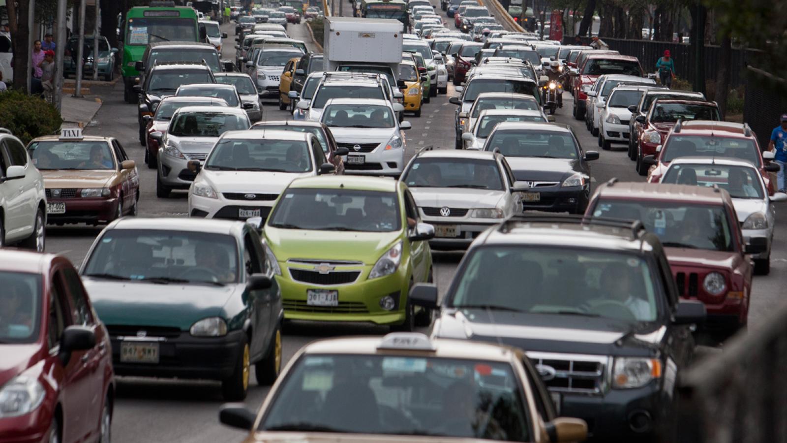 ¡Atención! Conductores arriesgan multa por esta infracción. Créditos: Agencia UNO