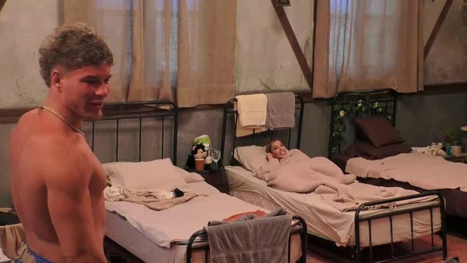 Rai reaccionó nervioso, tras la afirmación de Botota.