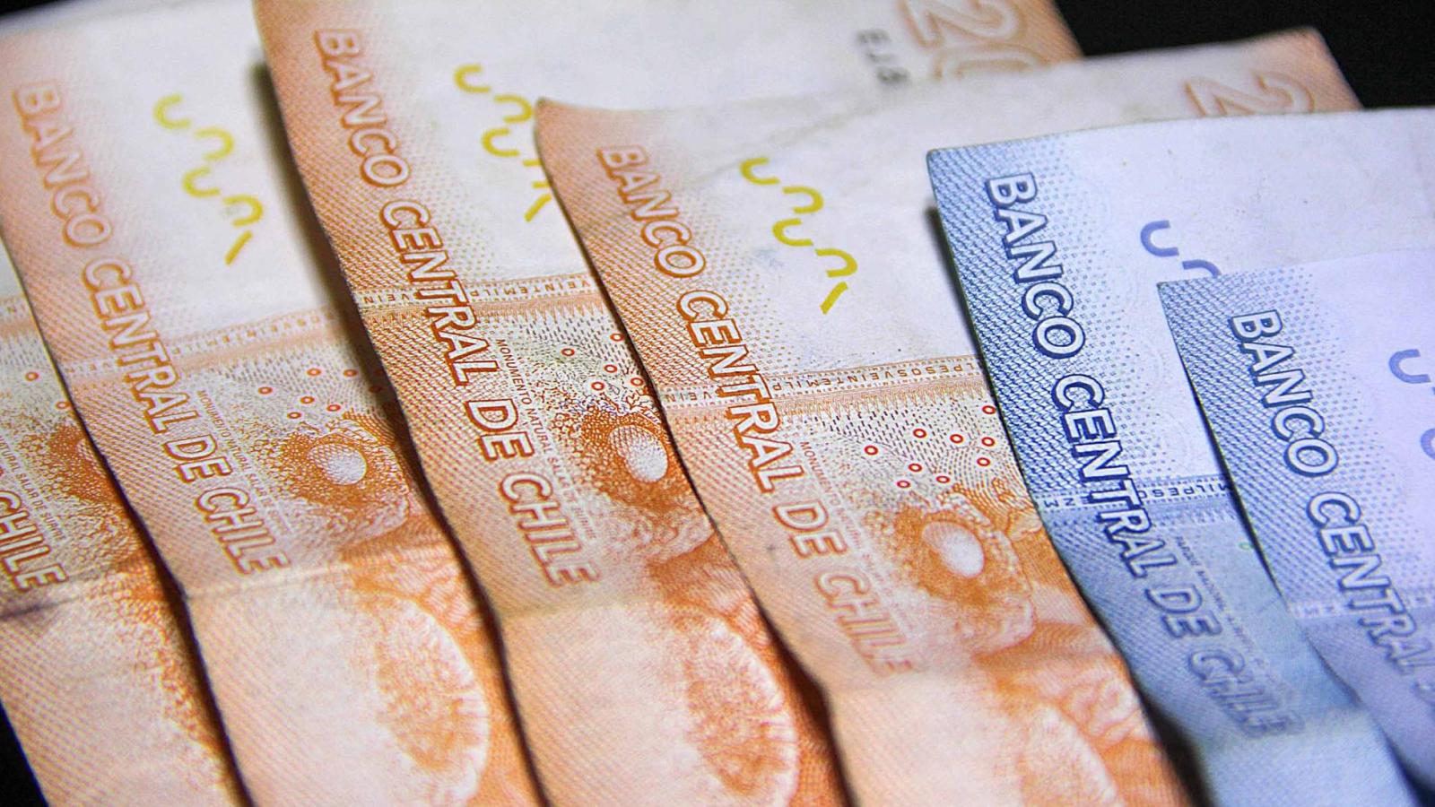 Aumento del sueldo mínimo - Agencia Uno