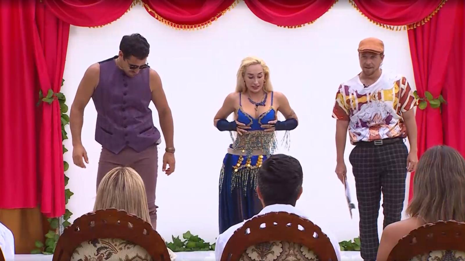 Fran Maira se lució con un sensual baile para los señores de "Ganar o Servir"