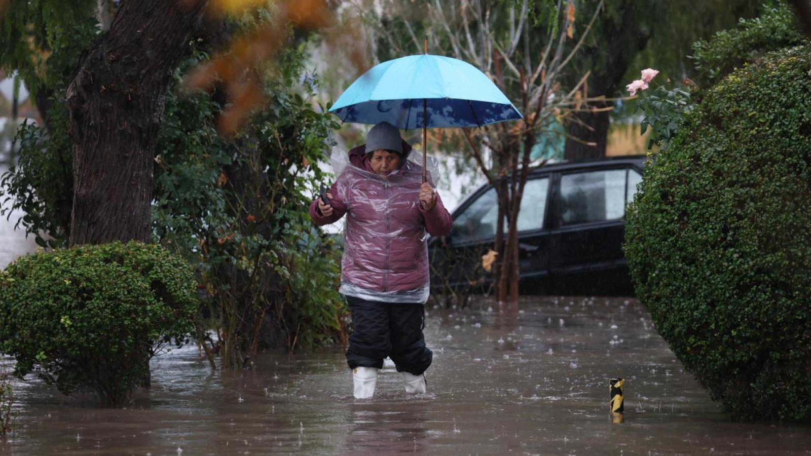 Lluvia en la Región Metropolitana - Créditos: ATON