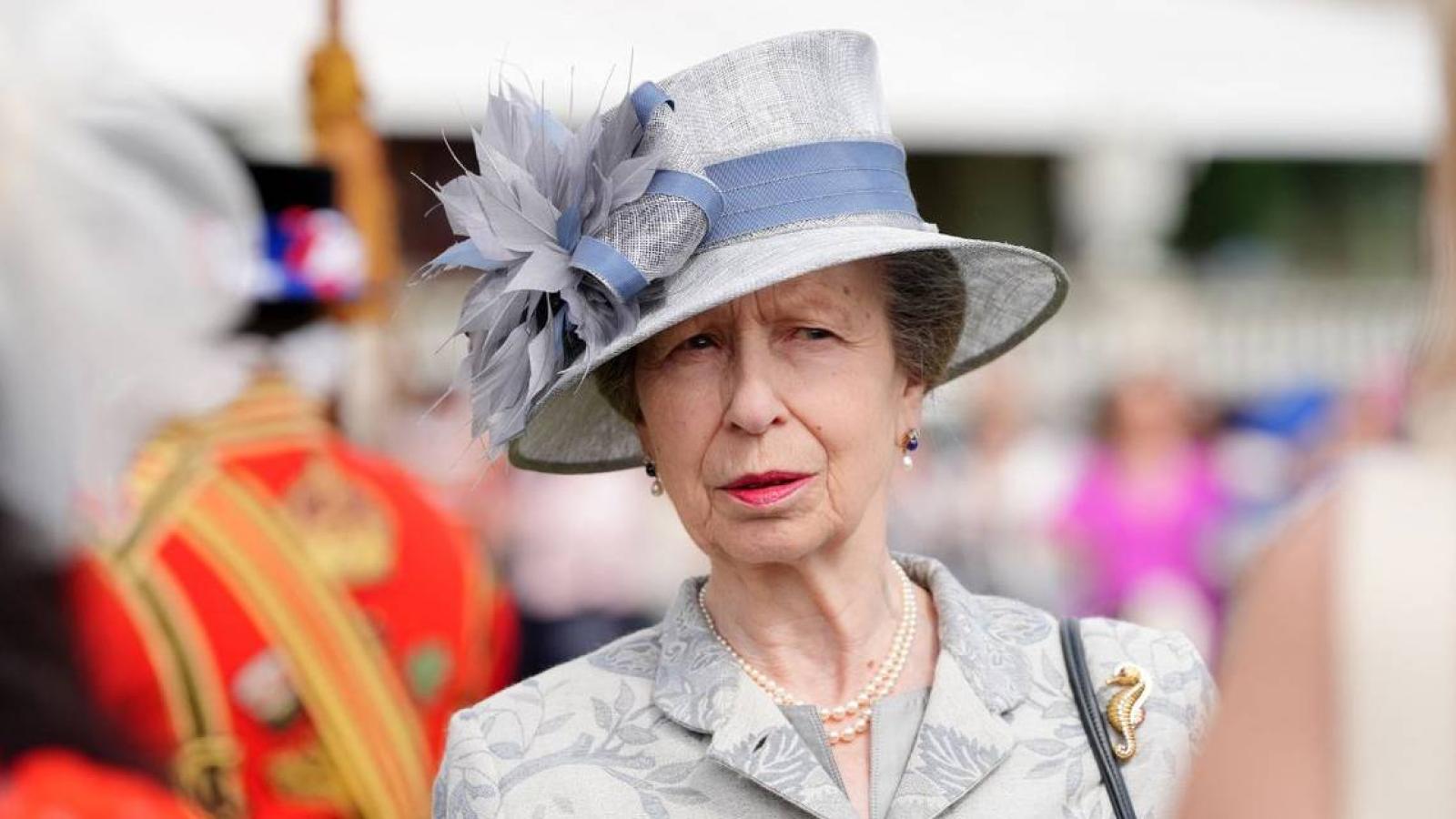 Aseguran que Princesa Ana perdió la memoria tras conmoción cerebral por golpe de caballo 