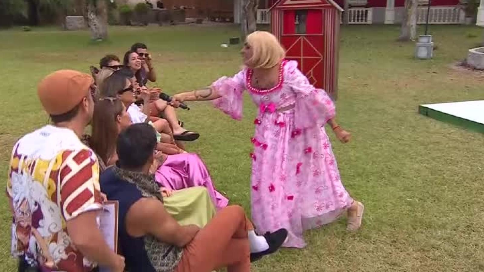 Botota mostró su talento en el escenario.