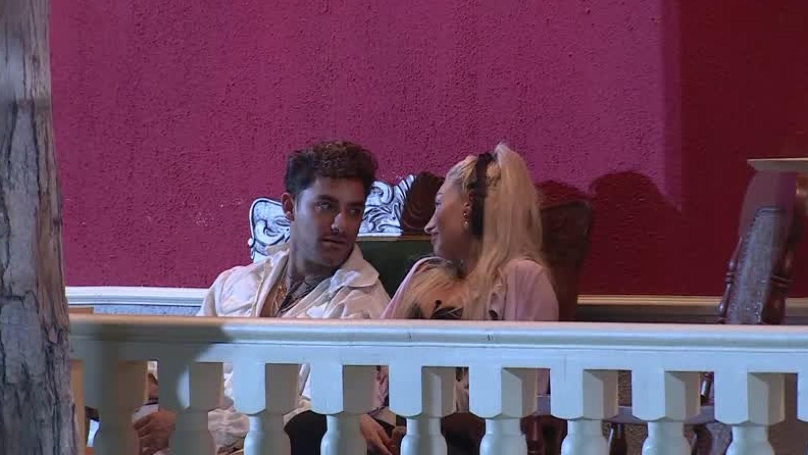 Austin y Fran se pelearon y su relación está en duda.