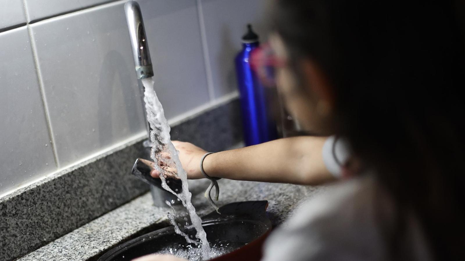 Agua de la llave - Agencia Uno