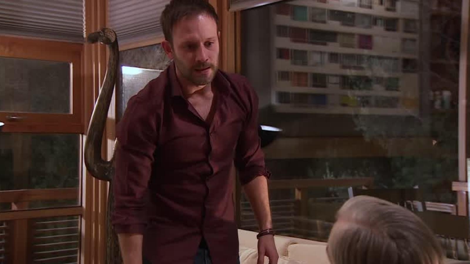 Secretos de Familia - Canal 13