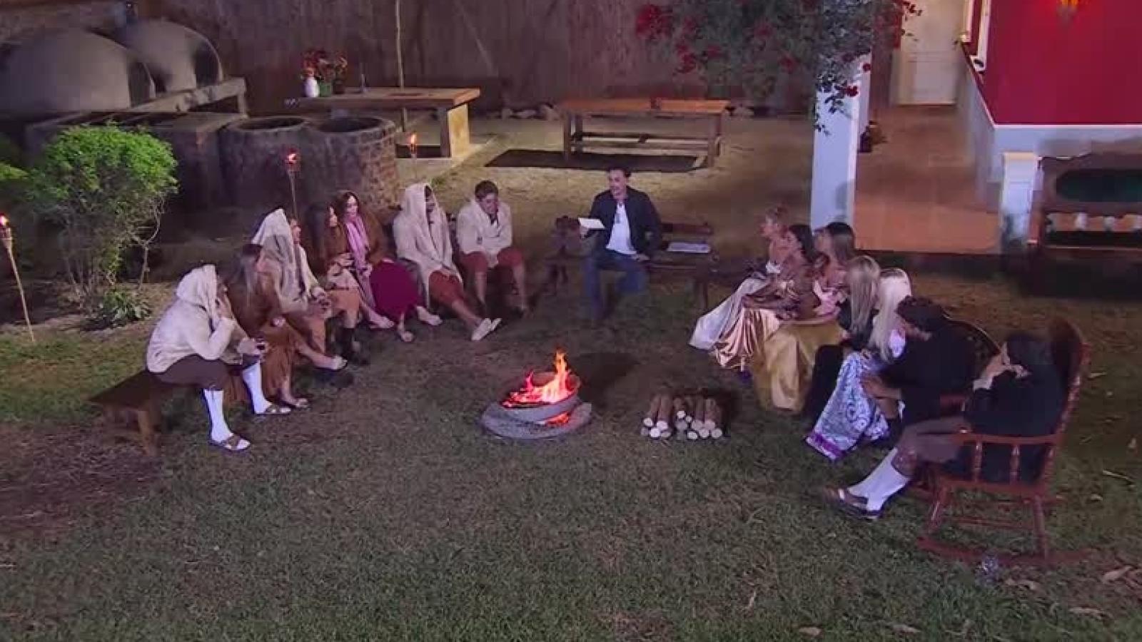 Mensajes del exterior revolucionó la casona de Ganar o Servir