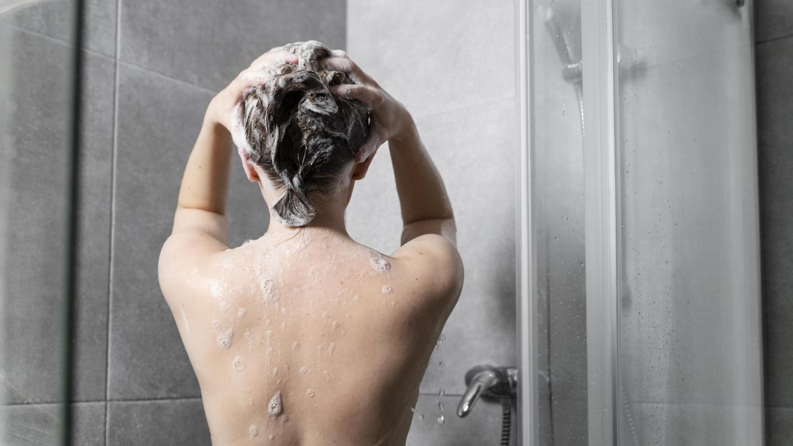 Las razones de Harvard por las que no debes ducharte todos los días