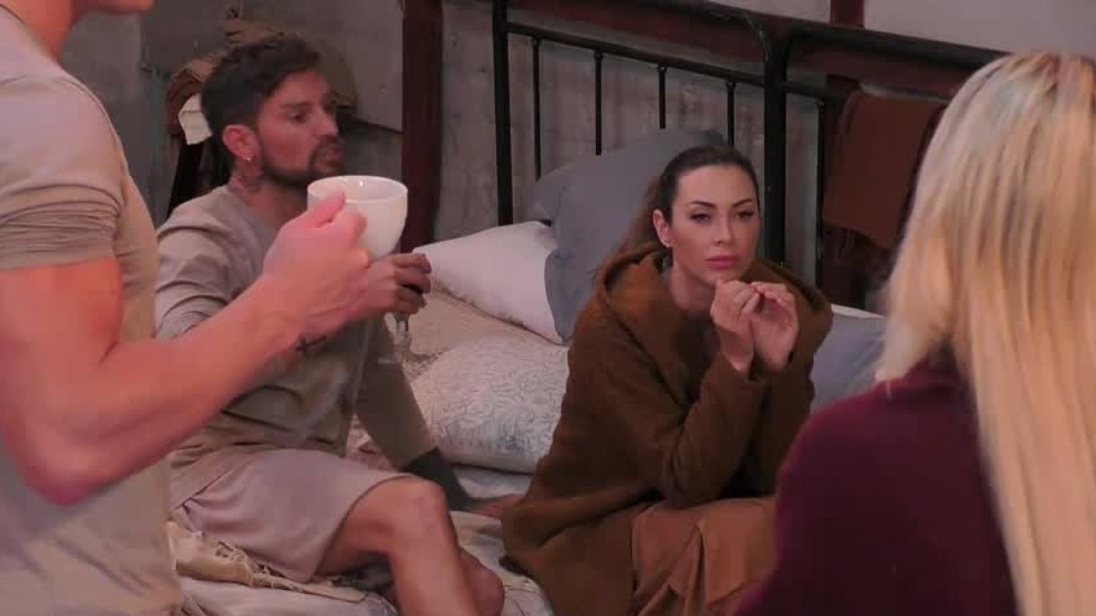 Luis Mateucci no compartió el vino y generó una tensa polémica.