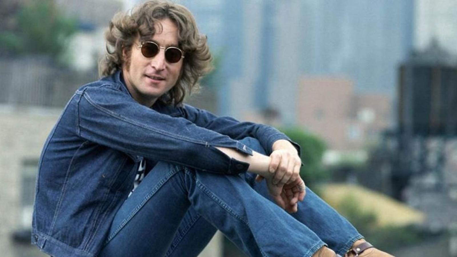 John Lennon y sus lentes