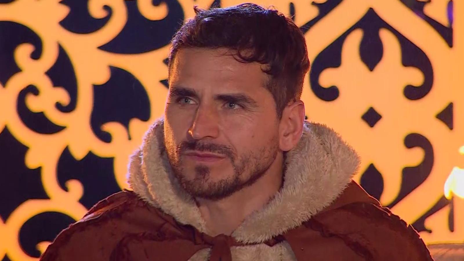 Capítulo 100 de "Ganar o Servir"