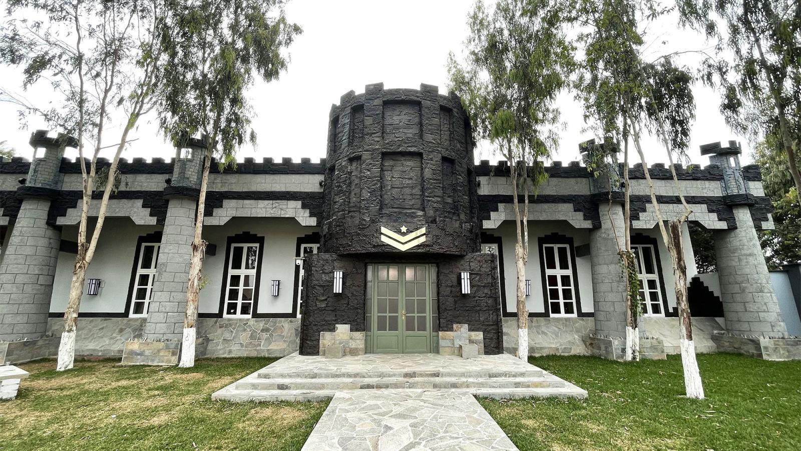 La imponente casona de "Palabra de Honor"