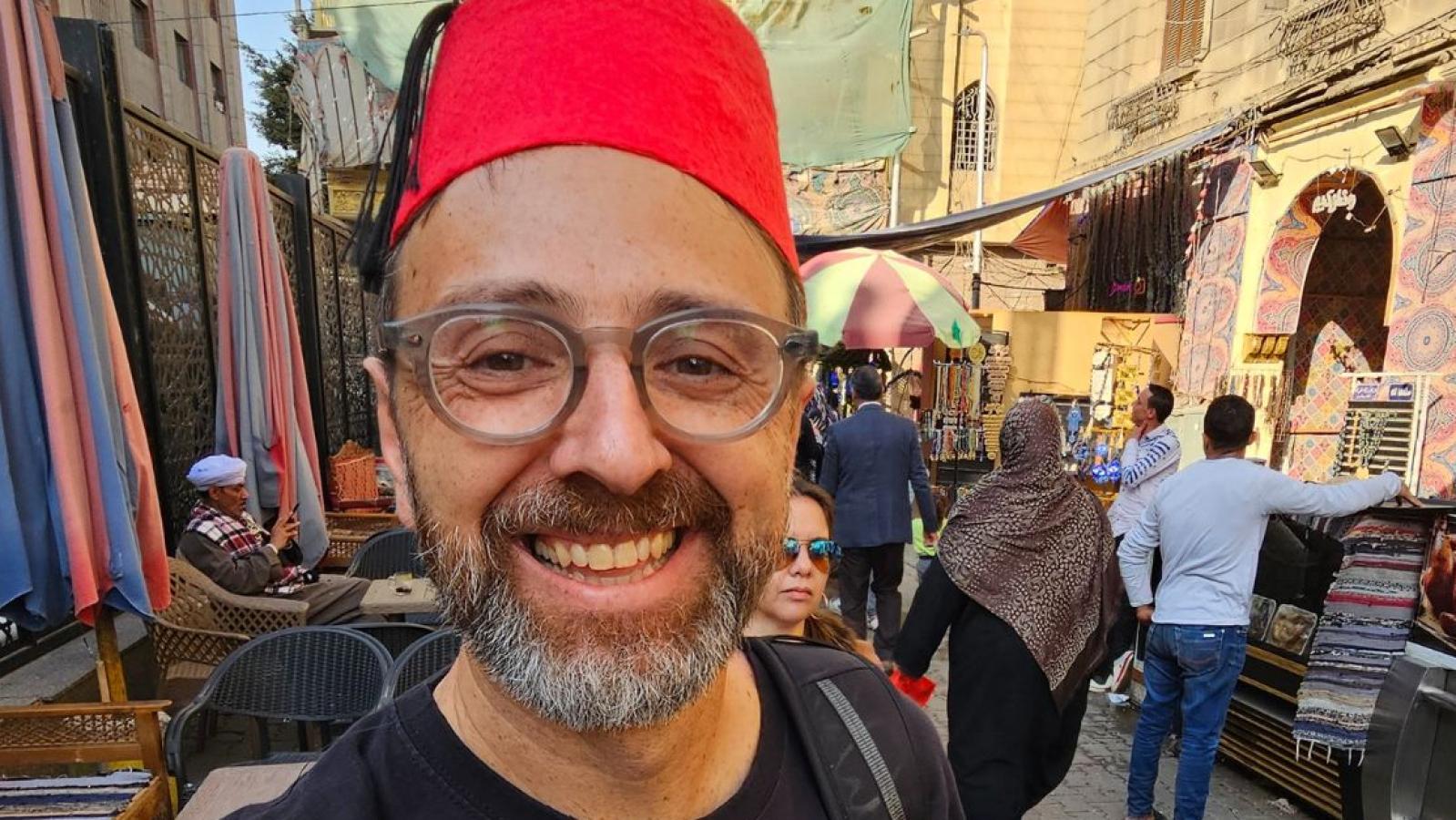 Este sábado en "Siempre hay un chileno": Marcelo Kiwi presentará emocionantes historias en El Cairo, Egipto
