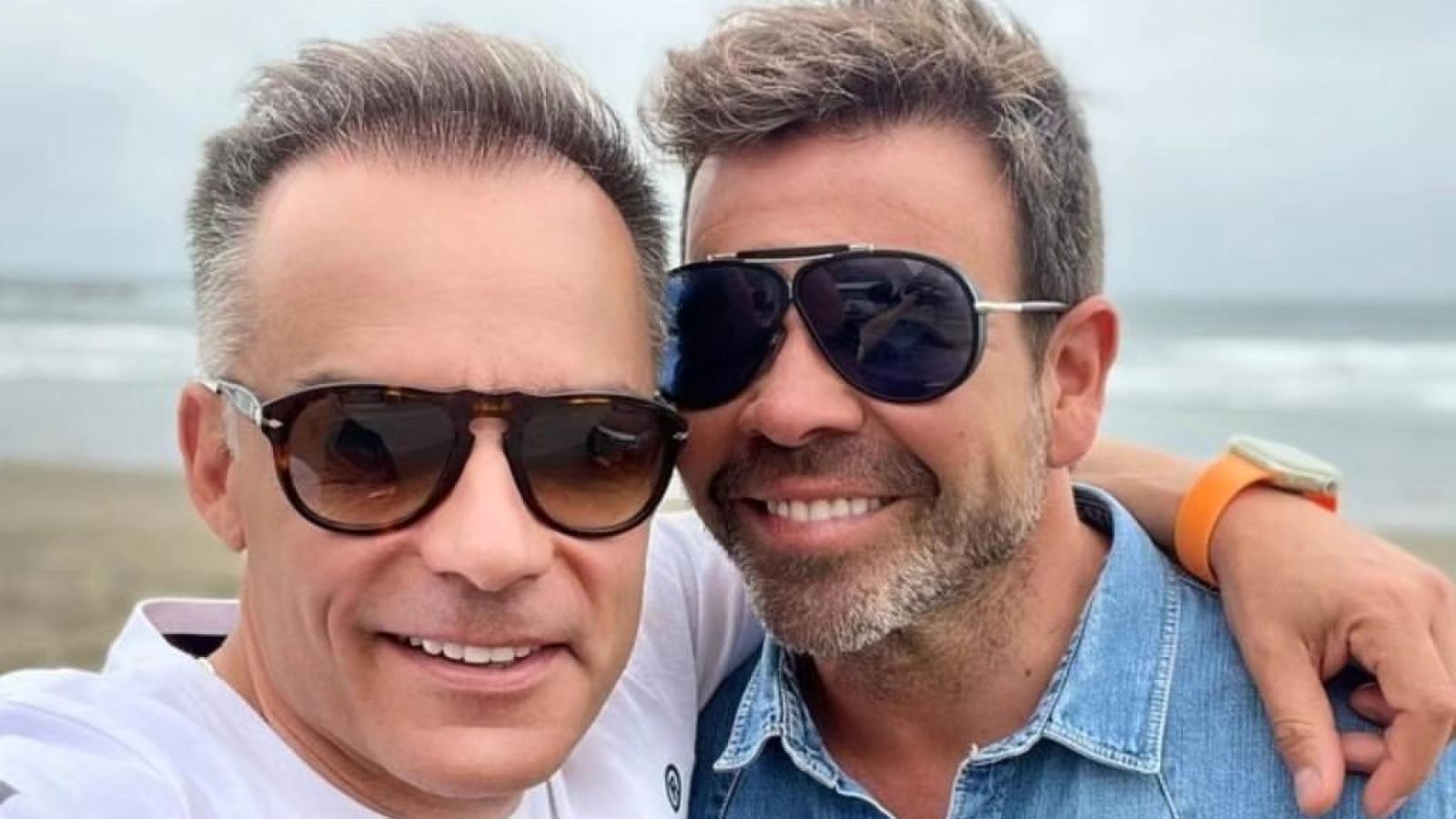 Nacho Gutiérrez junto a su pareja