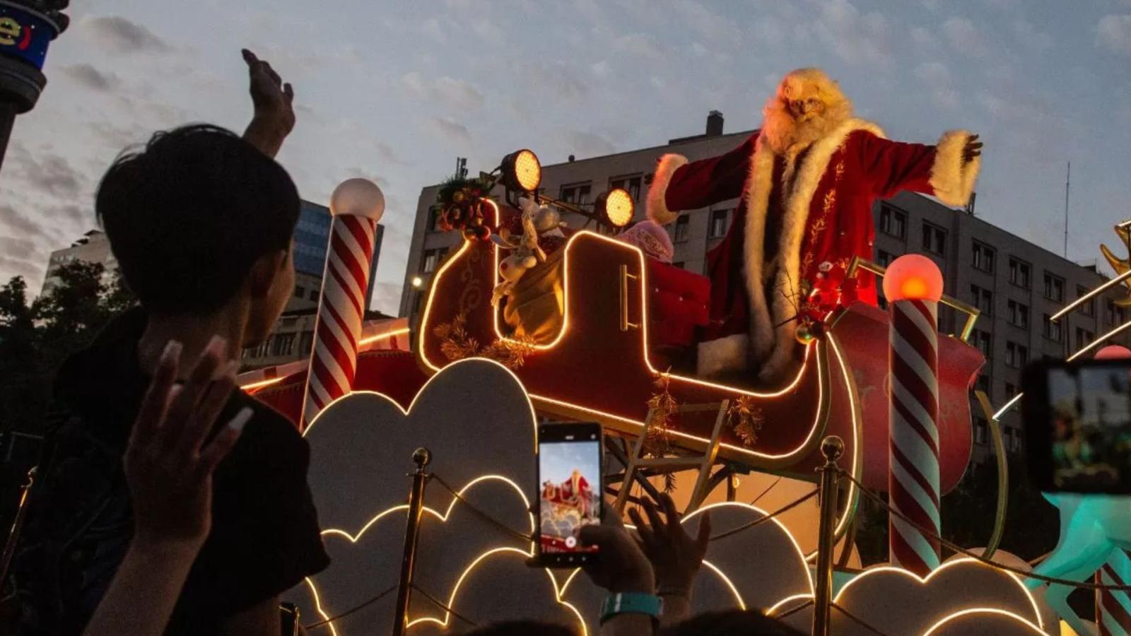 Caravana Navideña 2024: Conoce cuándo llegará el Viejito Pascuero a tu comuna - Créditos: Coca-Cola