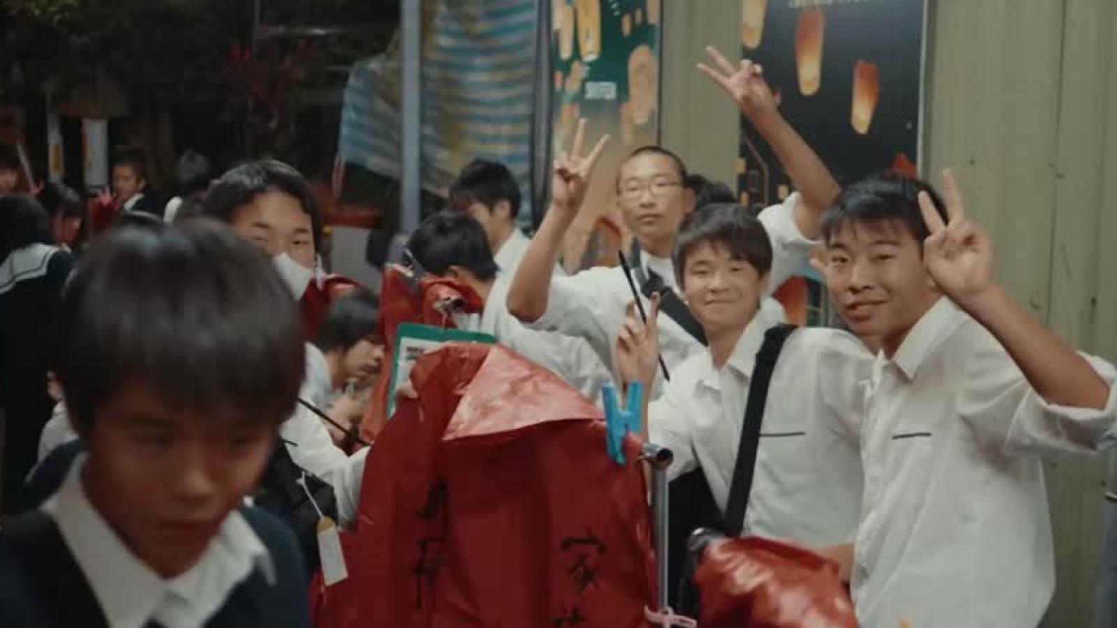 Siempre hay un chileno