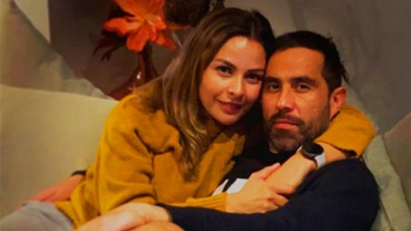 Carla Pardo y Claudio Bravo 
