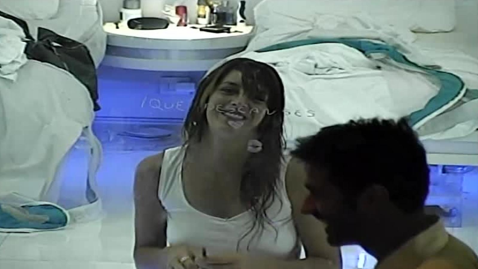 Mundos Opuestos