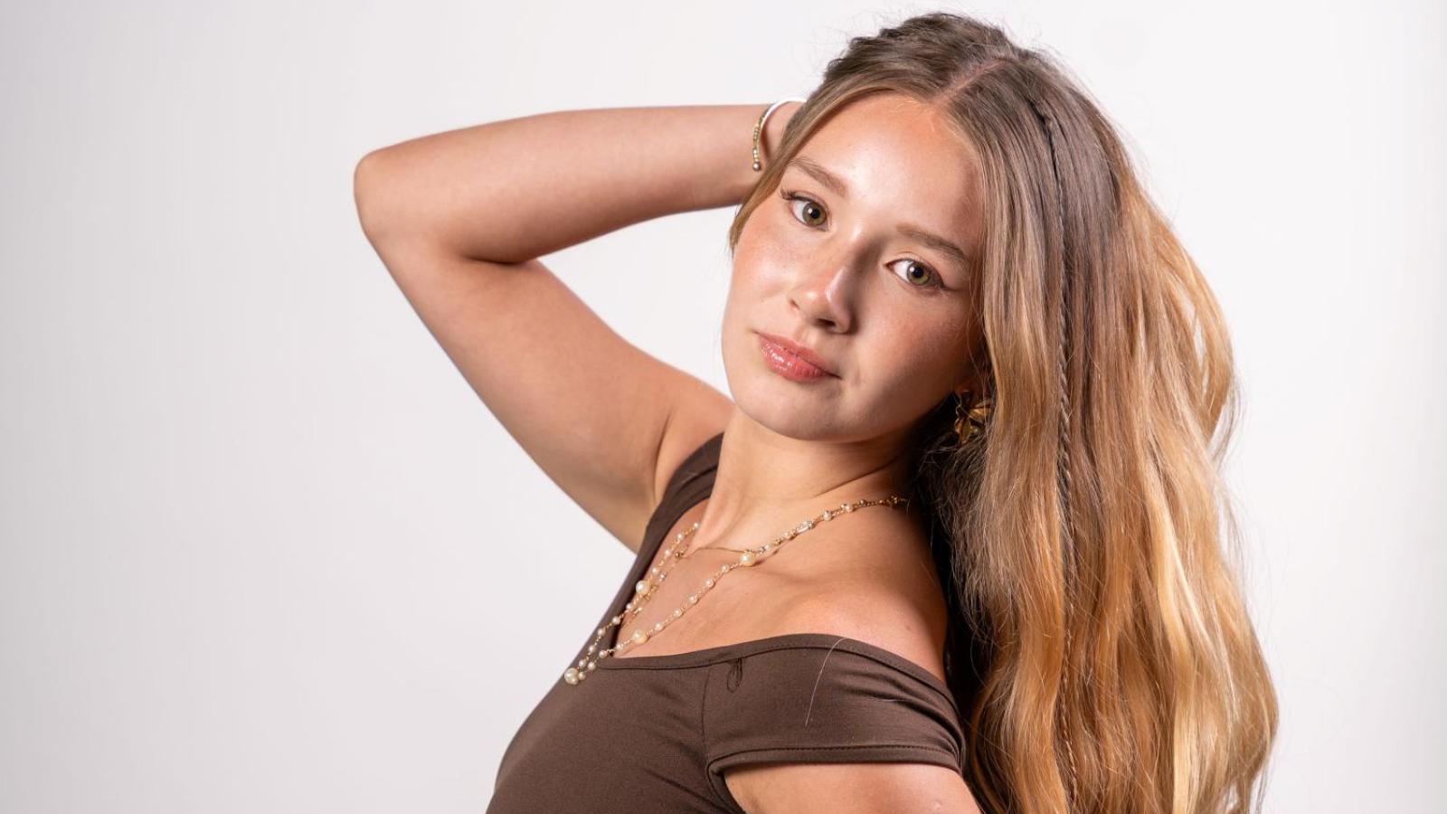 Hija de Daniella Chávez