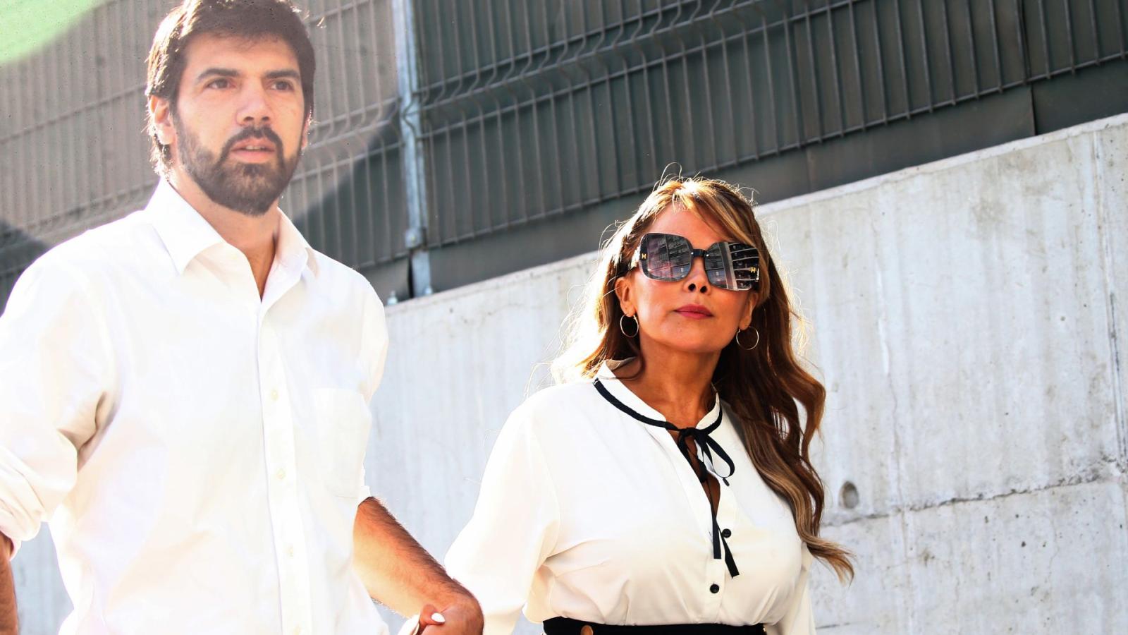 Cathy Barriga y Joaquín Lavín León - Créditos: ATON