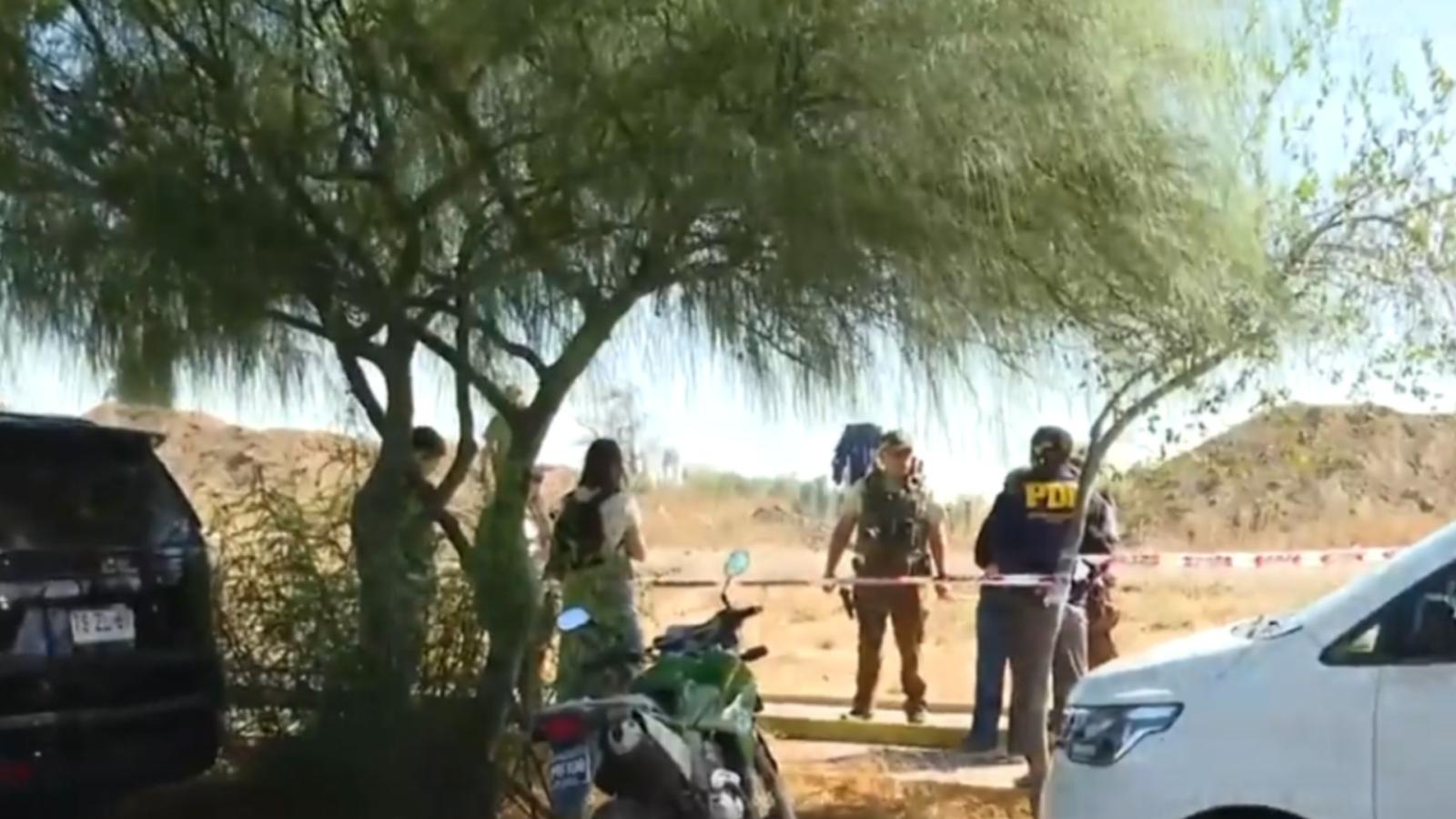 Encuentran cuerpo calcinado y amarrado en La Pintana