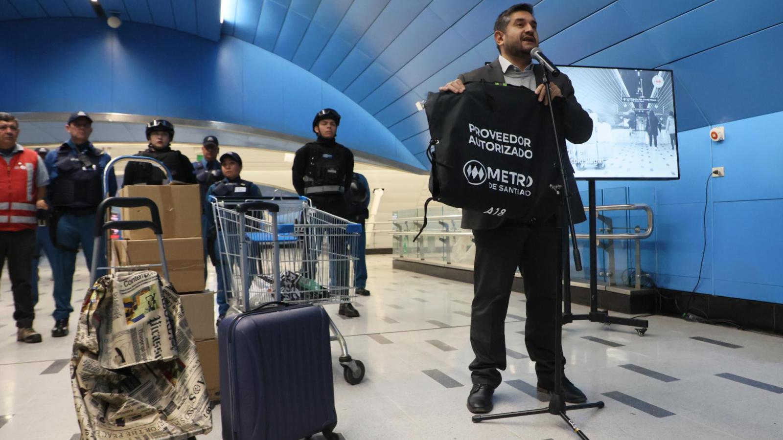 Metro prohibe carros y yeguas desde este lunes - Aton