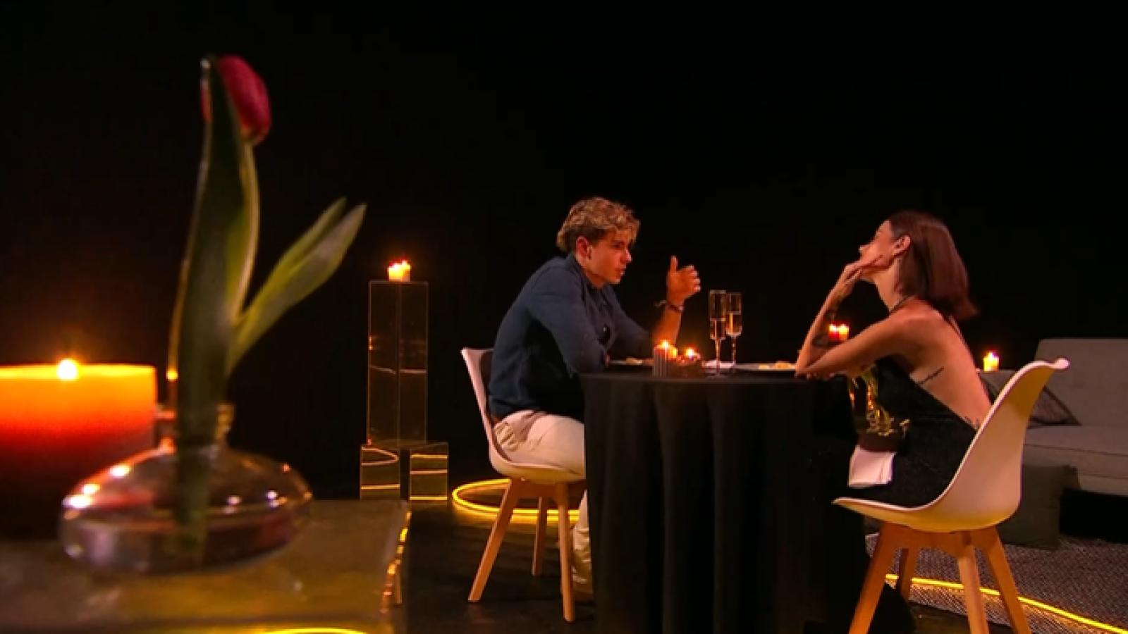 Canal 13 - Mundos Opuestos