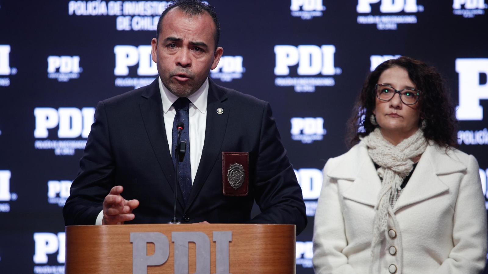 Hassel Barrientos - Agencia Uno